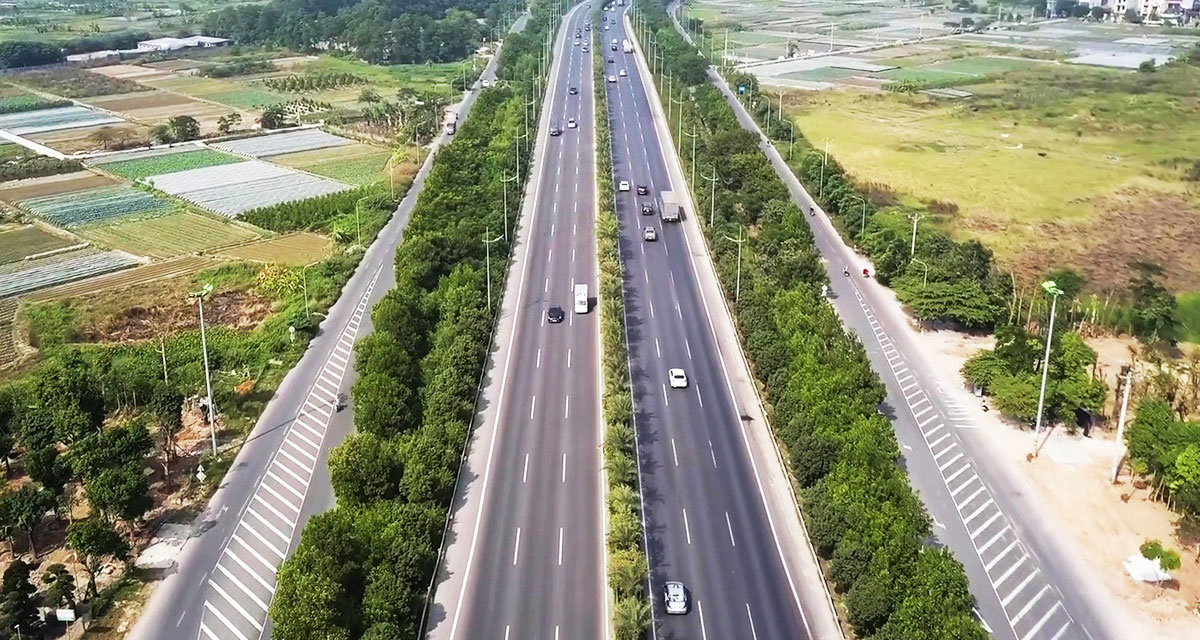 Đường cao tốc Nhật Tân - Nội bài là một trong những  tuyến đường hiện đại